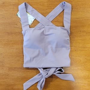 NWT low support lace up crossover cropped tank top